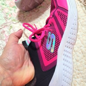 Girls Skechers Tennis Shoes